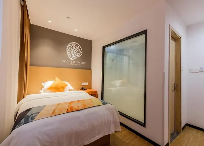 Shell Shanghai Yangpu Districtpingliang Road Binjiang Hotel