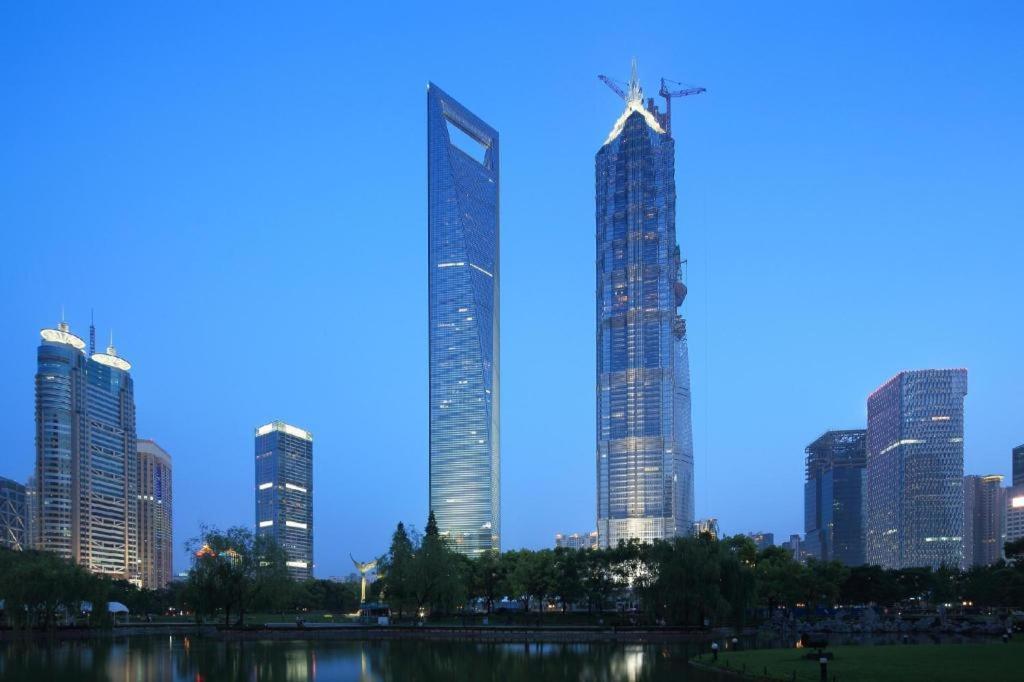 Shell Yangpu Districtpingliang Road Binjiang 2*